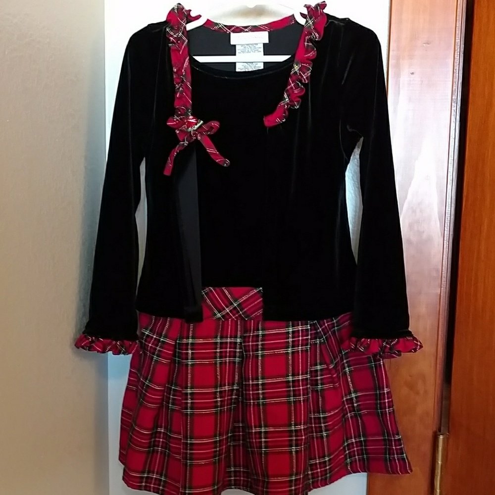 Adorable plaid and velour dress